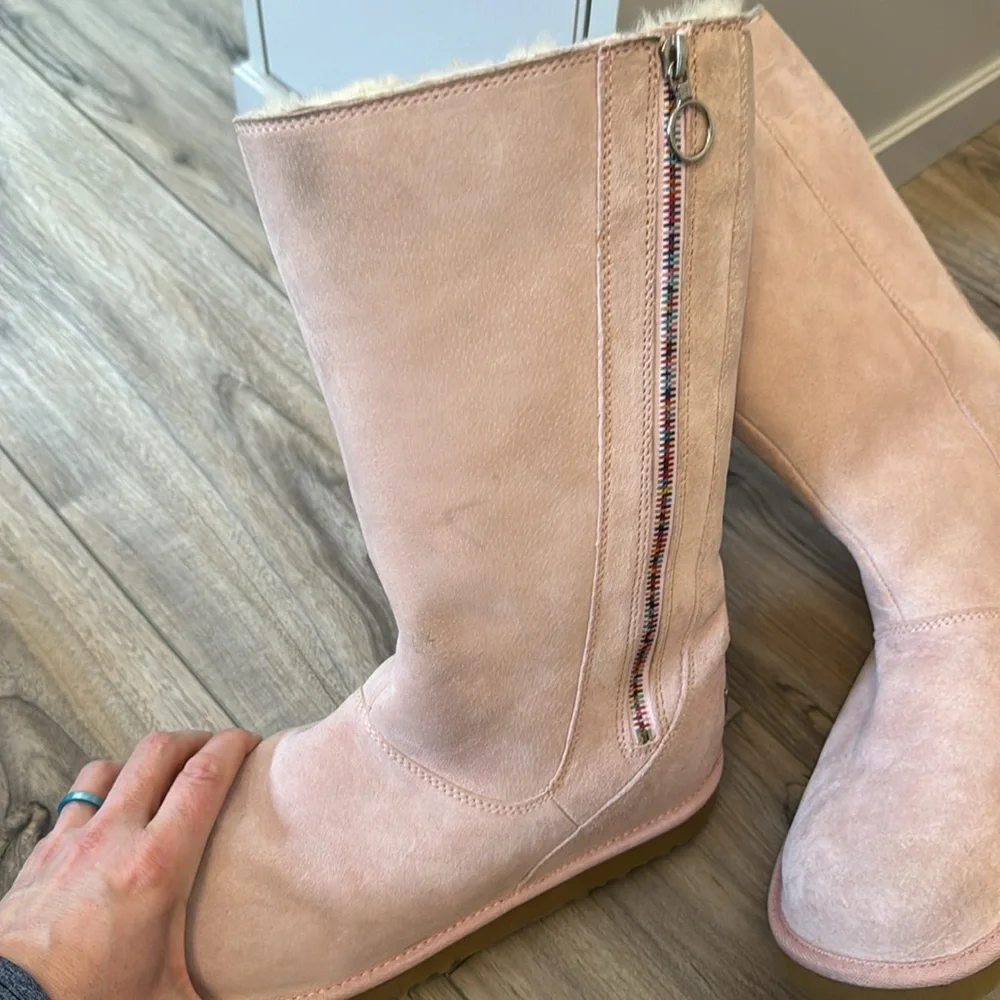 UGG Australia Hayden Pink Suede Rainbow Side Zip Boots SN 5655